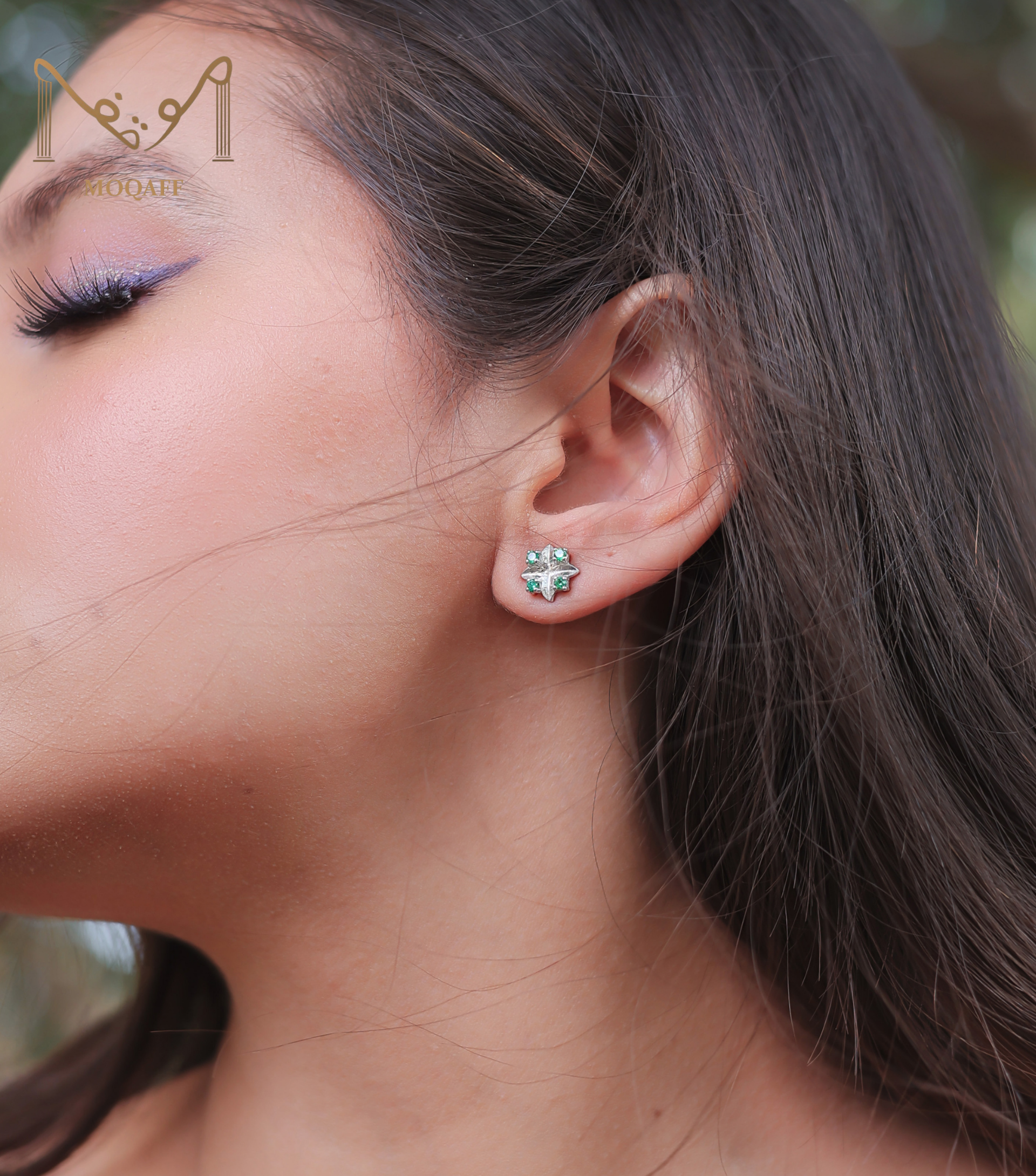 Humnava Ring & Studs (green)